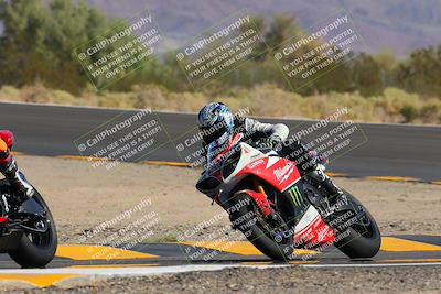 media/Oct-08-2022-SoCal Trackdays (Sat) [[1fc3beec89]]/Turn 10 (945am)/